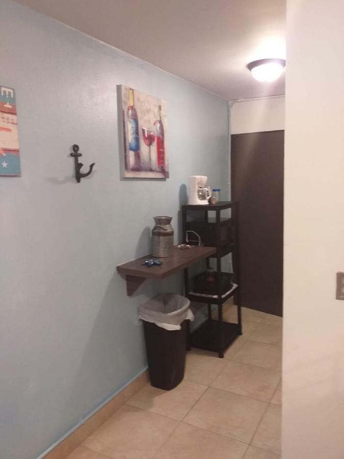 Beach Front Apt 4 At Isla Verde Tower San Juan Exterior photo