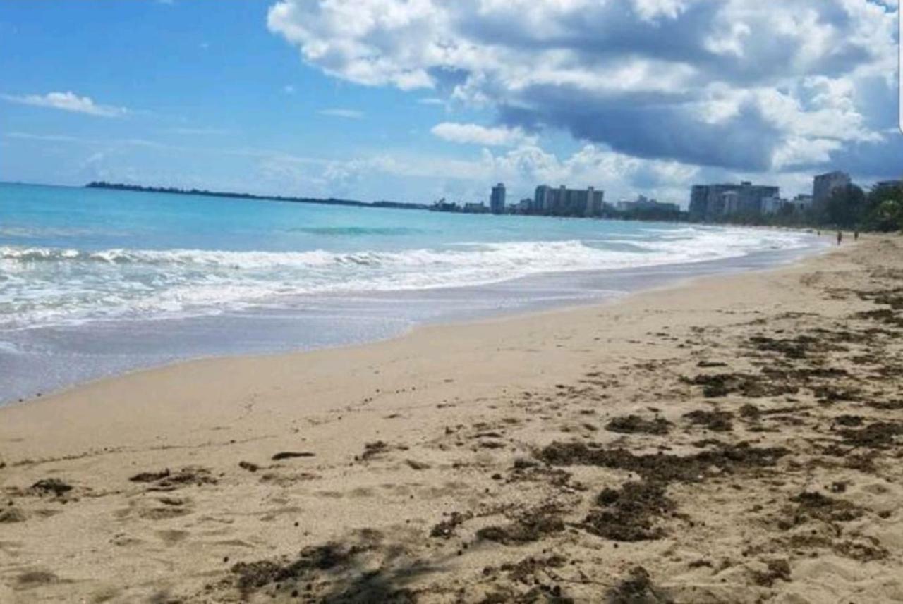 Beach Front Apt 4 At Isla Verde Tower San Juan Exterior photo
